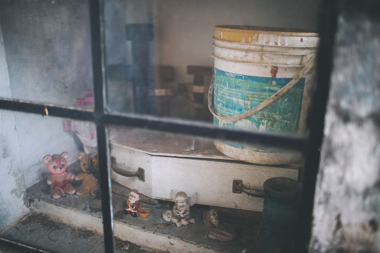 The Recoleta's Grave Robbers - Aurélien Buttin - Photographer