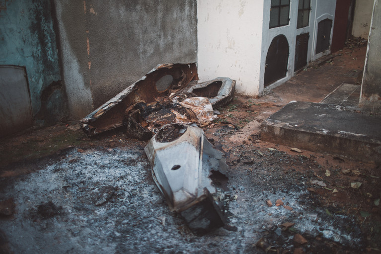 The Recoleta's Grave Robbers - Aurélien Buttin - Photographer