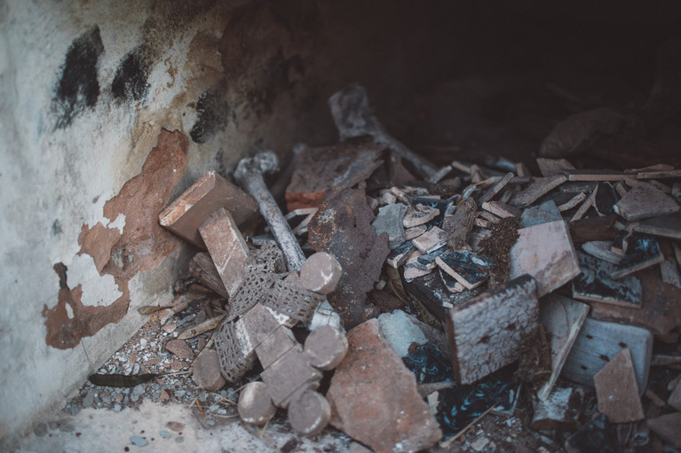 The Recoleta's Grave Robbers - Aurélien Buttin - Photographer