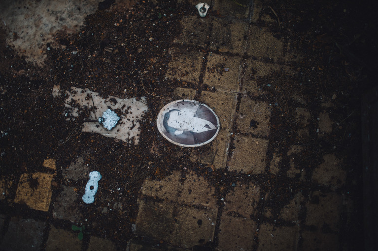 The Recoleta's Grave Robbers - Aurélien Buttin - Photographer